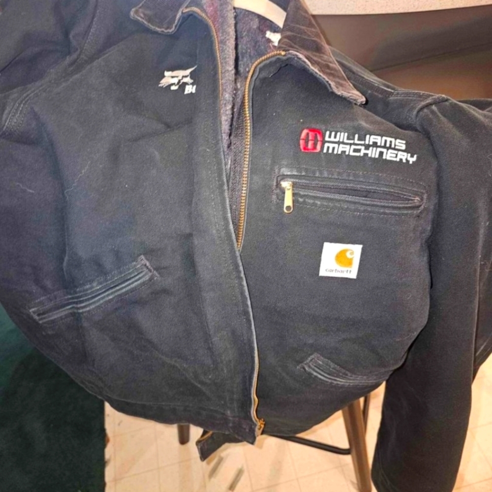 Carhartt men's jacket small